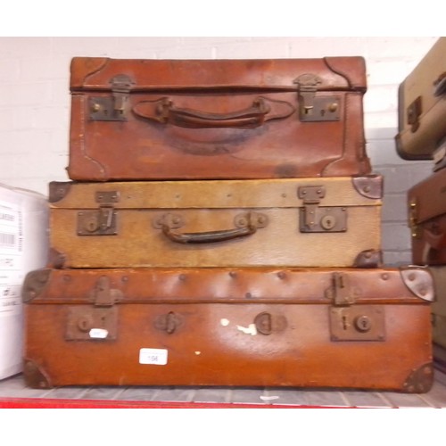 156 - 3 vintage cases.