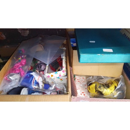 175 - 3 boxes of dolls and a Japanese kimono with slippers.