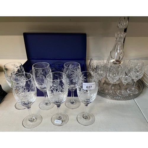 627 - Boxed set of 6 Royal Doulton crystal tumblers, a galleried tray with crystal decanter and 6 matching... 