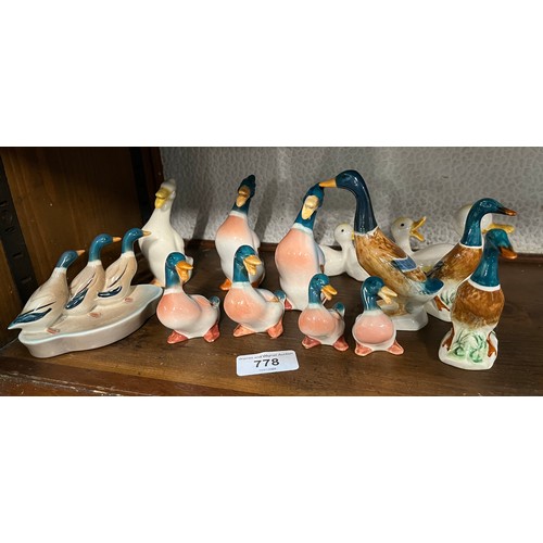 778 - 10 Beswick duck pieces and 2 other unmarked pieces. Includes pin tray with 3 ducks and Mother duck l... 