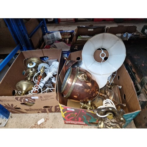 343 - 2 boxes of table lamps to include brass, metal, etc and a copper samovar with lid.