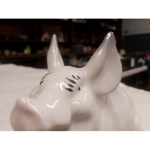 706 - 8 Beswick pig figures