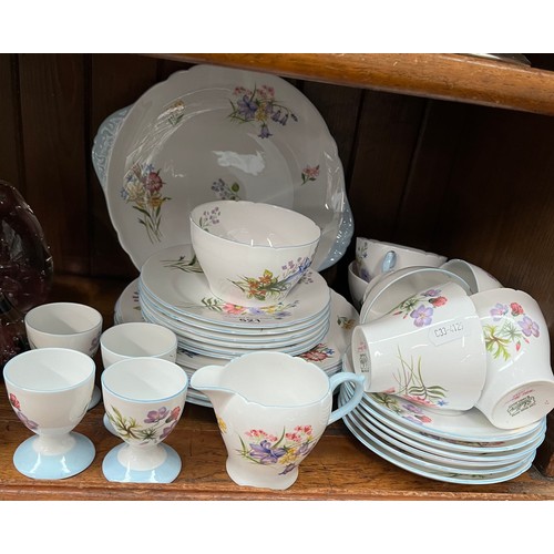 521 - Shelley ‘Wild Flowers’ 21 piece tea set together with 6 further plates 20.5cm diameter and 4 eggcups... 