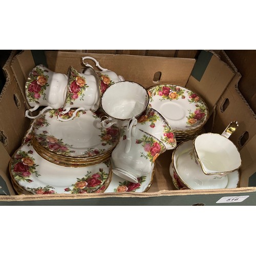 516 - Royal Albert ‘Old Country Roses’ tea set 22 pieces