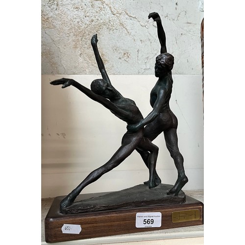 569 - Bronze effect Joseph Botill limited edition sculpture 867/4000 featuring dancing couple