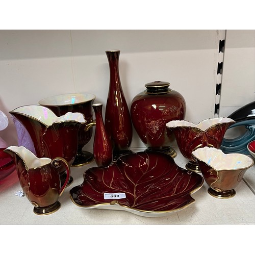 588 - Carlton Ware ‘Rouge Royale’ - 8 items together with a similar lamp base by Crown Devon