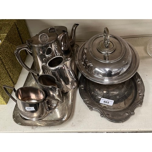 665 - Various silver plated itens including 2 trays, lidded serving dish, teapot, water jug, sugar basin