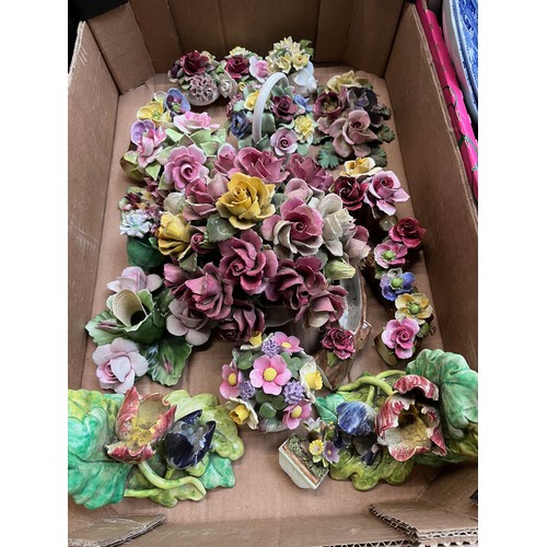 692 - A box of ceramic posy ornaments to include Aynsley, Capodimonte, etc.