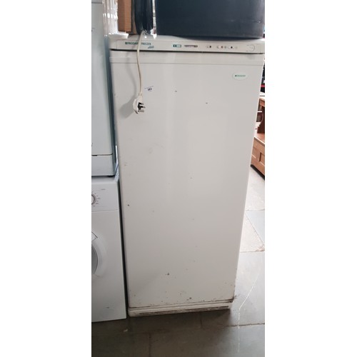 383 - A Frigidaire Elite freezer.