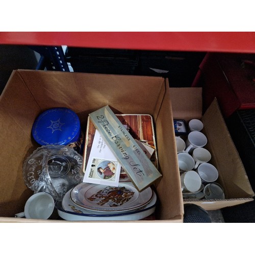 272 - Two boxes of mixed commemorative ware and Royal memorabilia.