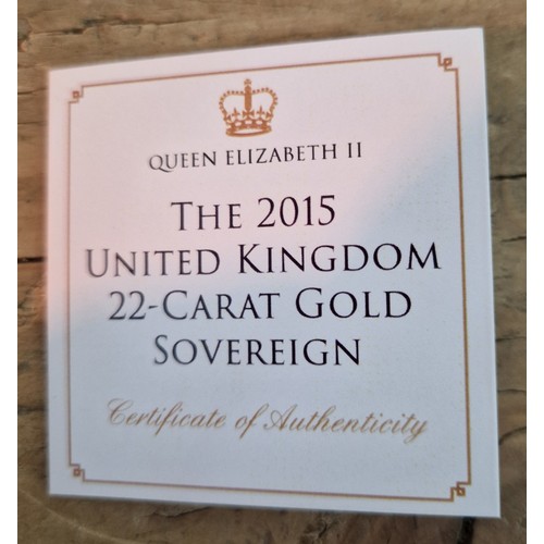 316 - A Jubilee Mint, the 2015 United Kingdom 22-Carat Gold Sovereign, 7.98g, boxed with certificate, Buye... 