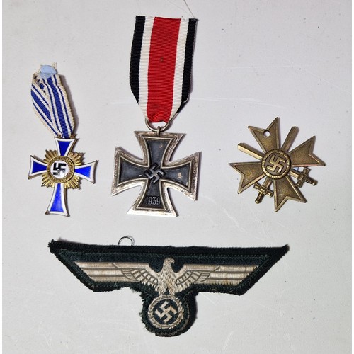 58 - German Third Reich, 3rd class Cross of Honour of the German Mother, awarded for bearing 4 or 5 child... 