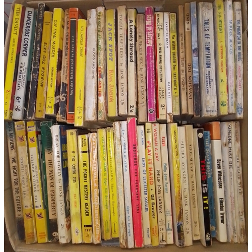 207 - A collection of approximately 175 paperback books, mainly crime thrillers, science fiction and pulp ... 