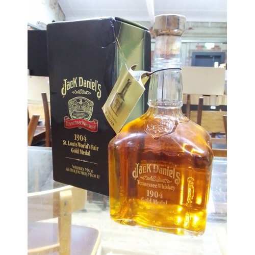 94 - Jack Daniel's Tennessee Whiskey 1904 St Louis World's Fair Gold Medal bottle no. 120768.