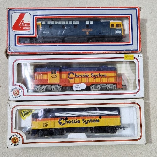 370 - Three H0 scale engines comrising of 2 x Bachmann EMD F9 diesels & a Lima 205115 MWG, all in original... 