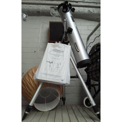 105 - A Zennox telescope with manual