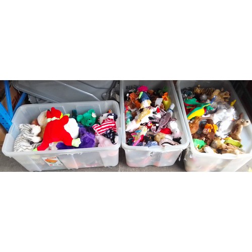 162 - 3 large boxes of soft toys, almost completely Ty Beanie,