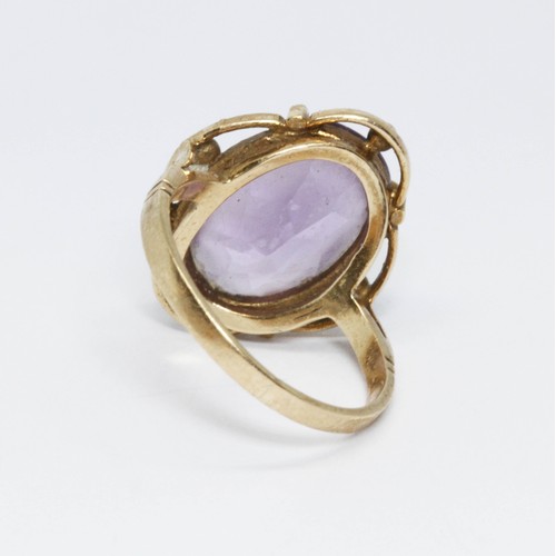 154 - A hallmarked 9ct gold amethyst ring, gross weight 3.6g, size K.