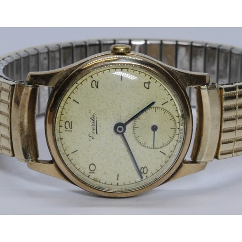 239 - A hallmarked 9ct gold Everite vintage wristwatch, case diameter 30mm, gold plated flexi strap.