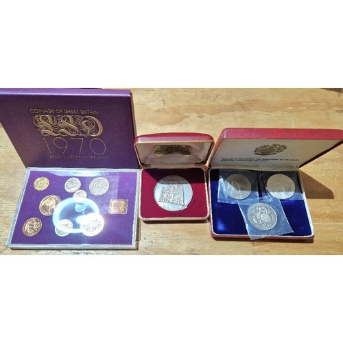 559 - Two coin sets (Gardiners island 1965 & coinage of Great Britain 1970) & a hallmarked silver Lincoln ... 