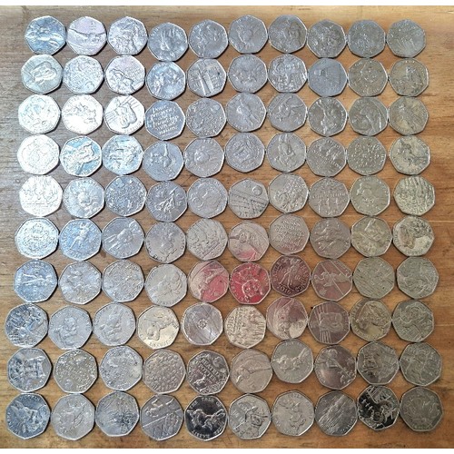 554 - A group of 100 assorted collectable 50p coins.