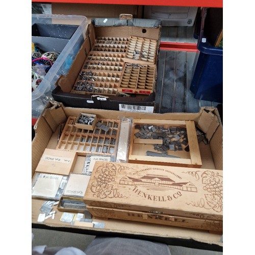 326 - Two boxes of printing items, metal letters, compartmentalised trays, etc.