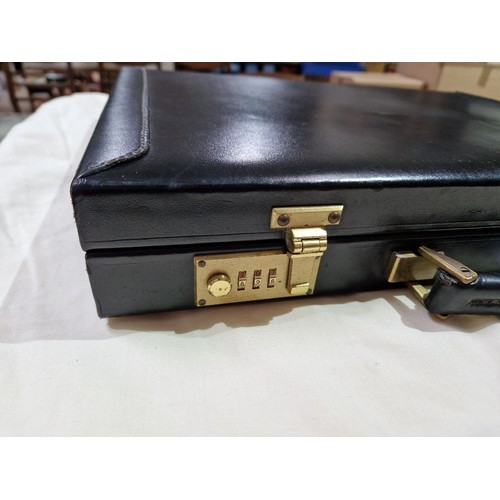 237 - A black leather Hilton Collection executive case by Papworth Industries (Swaine Adeney Brigg), with ... 