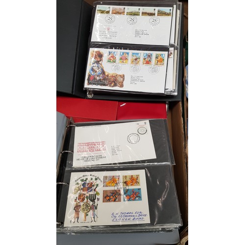 542 - 4 albums of FDCs - approx 220 covers