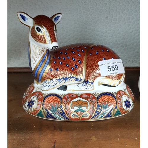 559 - Royal Crown Derby deer - designed for the Royal Crown Derby Collectors Guild - gold stopper