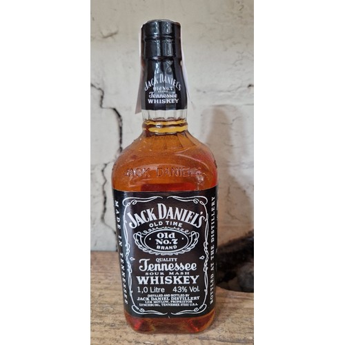 517 - 12 1 litre bottles of Jack Daniels.