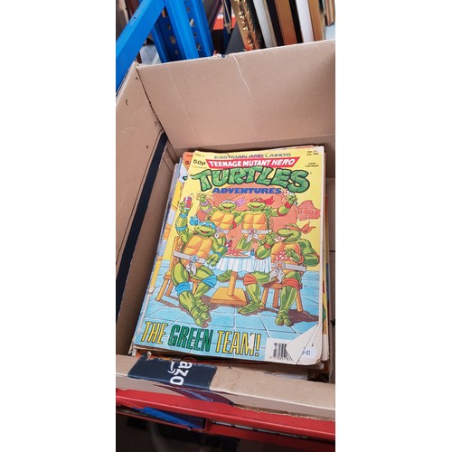 351 - A collection Eastman & Laird's Teenage Mutant Ninja Turtles comics, 1990-1993.