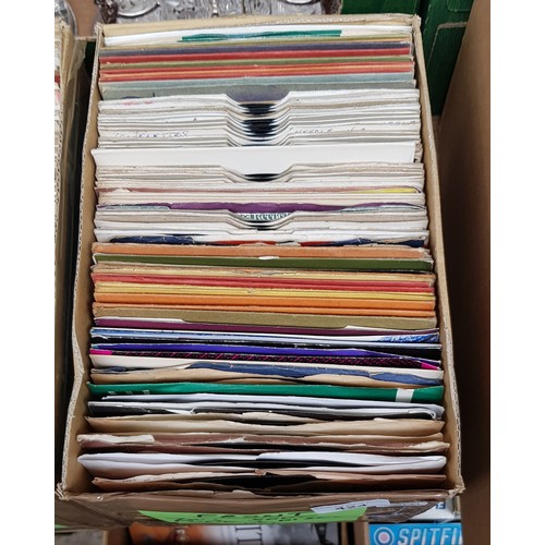 424 - A box of vinyl 7