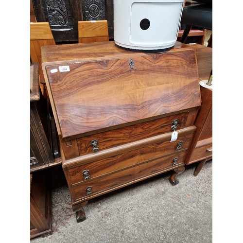 1084 - A walnut bureau