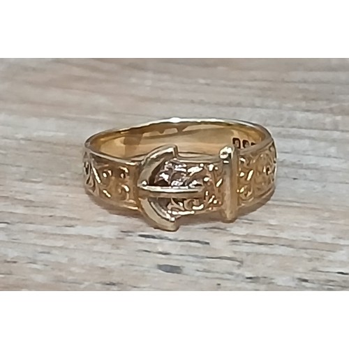 464 - A hallmarked 9ct gold buckle ring, weight 2.5g, size N.