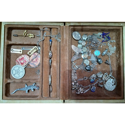 449 - A jewellery box and contents including silver jewellery.