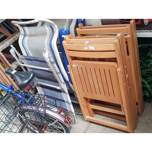 27 - 5 folding wooden chairs and two folding garden sun loungers