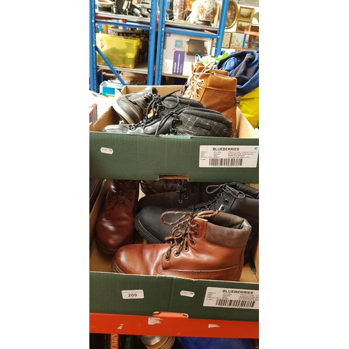 Two boxes of gent's size 8 and 9 Timberland boots