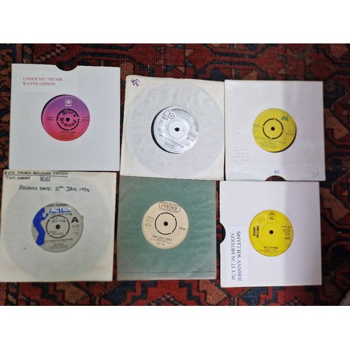 110 - A box of 1960s/1970s soul 45s on UK labels.