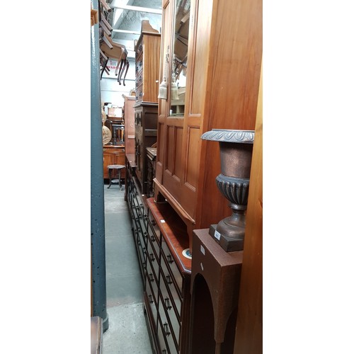 920 - Various items of furniture; oak dresser, inlaid mahogany chest of drawers, oak side cabinet, inlaid ... 