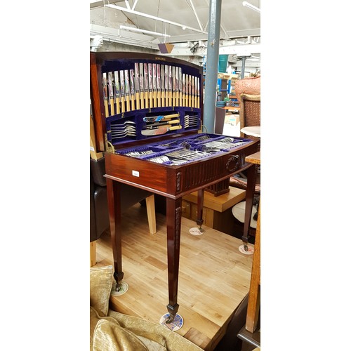 1008 - A mahogany canteen/cutlery table containing Viner & Hall silver plated cutlery.