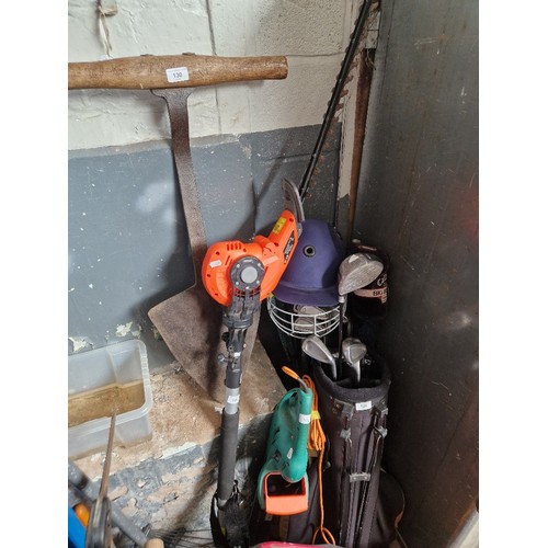 129 - Two electric hedge trimmers, one is telescopic