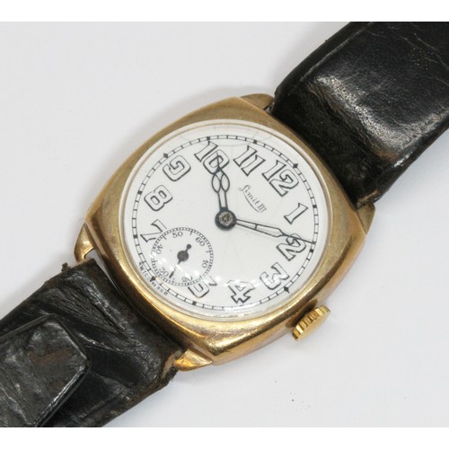 87 - A 9ct gold cased Limit III wristwatch with leather strap, case width 27mm.