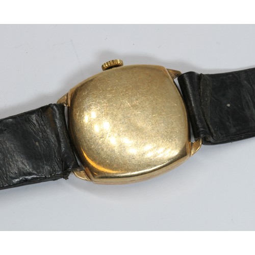 87 - A 9ct gold cased Limit III wristwatch with leather strap, case width 27mm.