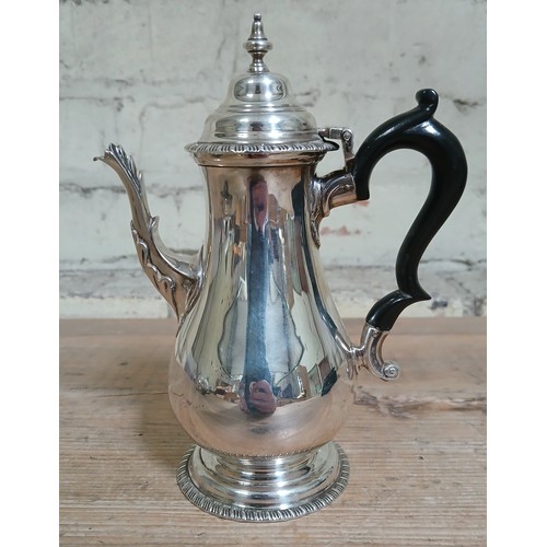 189 - A Victorian silver bachelor's coffee pot, Charles Stuart Harris, London 1898, height 17cm, weight 8o... 