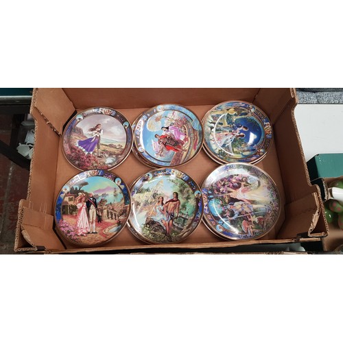 542 - Ten Royal Worcester collectors plates, Legends of Love collection, original artwork by Graham Twyfor... 