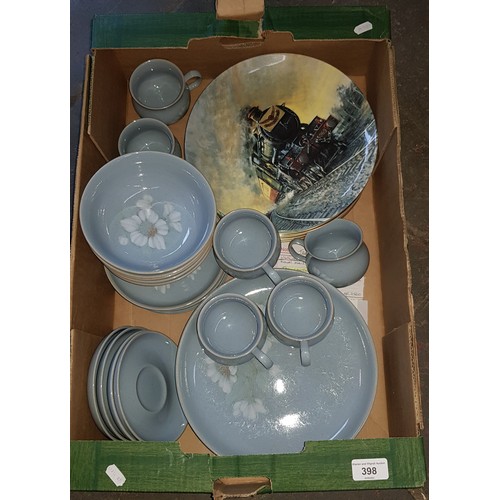 398 - A box of Denby Blue Dawn table ware (appx 27 pieces) and a small collection of railway related Coalp... 