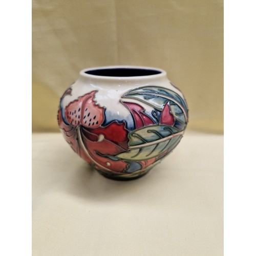 469 - A Moorcroft squat vase, Simeon design by Phil Gibson, height 11.5cm