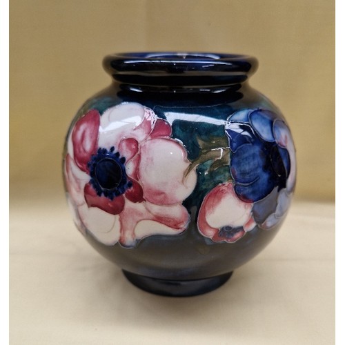 456 - Moorcroft squat vase, Anemone on cobalt blue ground. height appx 12cm