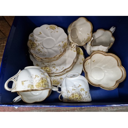 425 - A David Chapman Atlas China tea service.