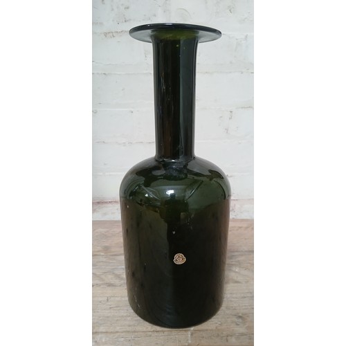 88 - A large Gulvvase glass bottle vase designed by Otto Brauer for Kastrup, paper label to side, height ... 